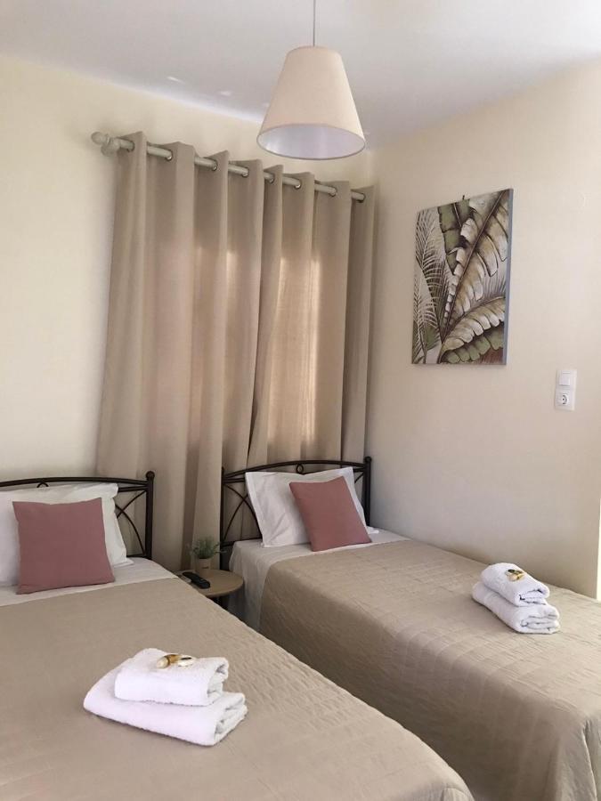 Costas Rooms Aegina Kültér fotó